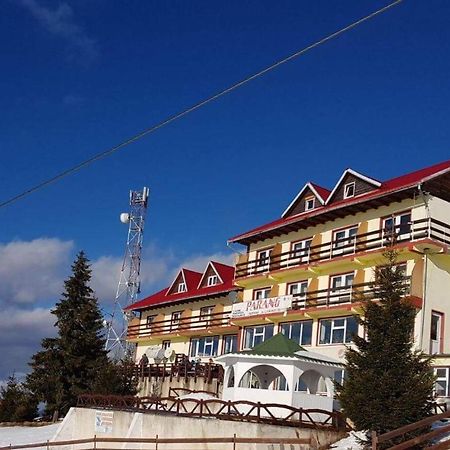 Vila Parang Петрошань Екстер'єр фото
